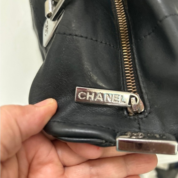 Chanel Square Leather Stitch Boston Bag Bag & COA - Picture 6 of 9